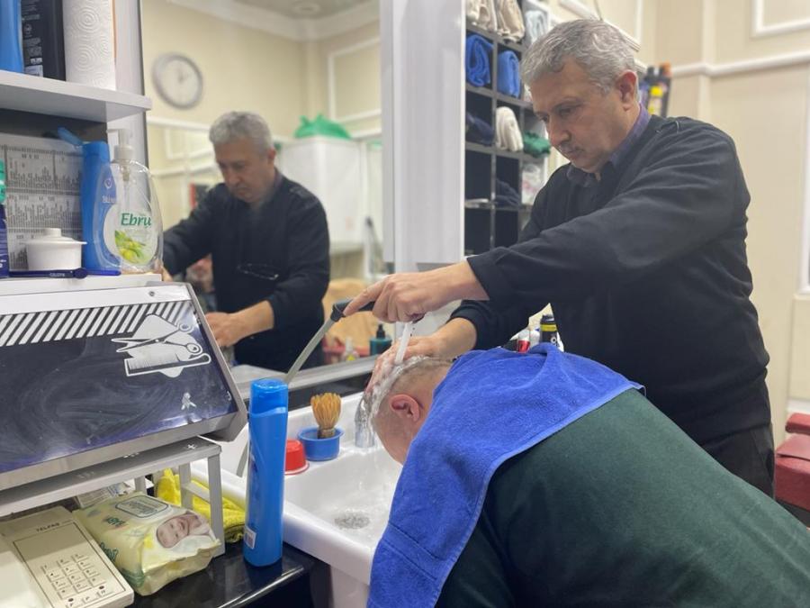 Avni Kayıkçı
