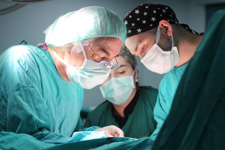 Prof. Dr. Adnan Çalık