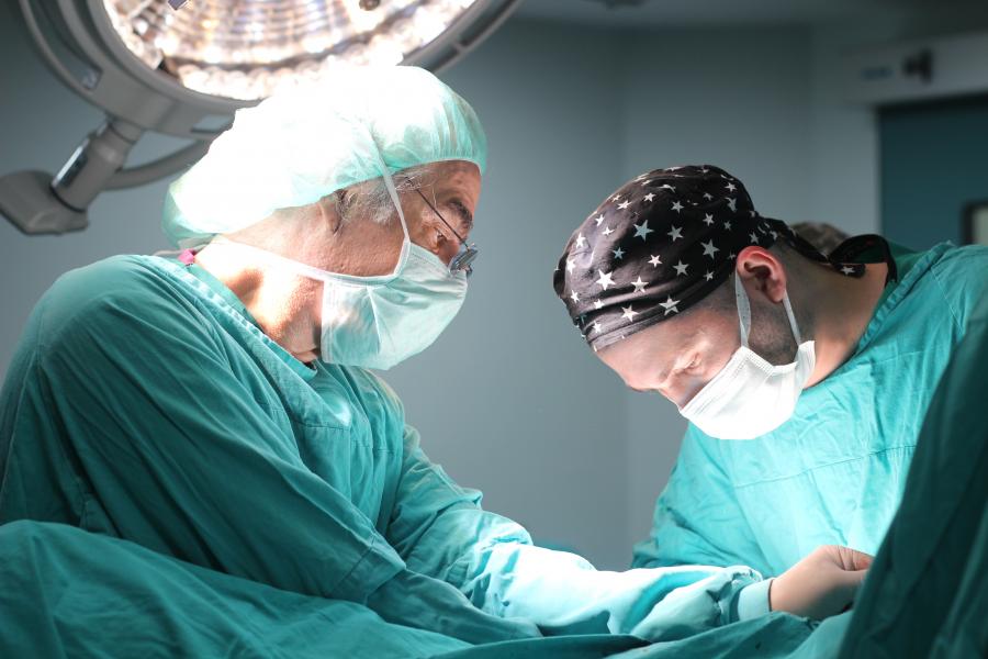 Prof. Dr. Adnan Çalık