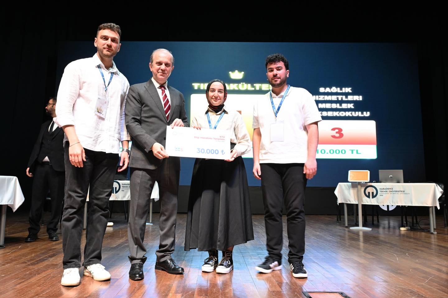 Yarışma 2. si - Mühendislik Fakültesi 