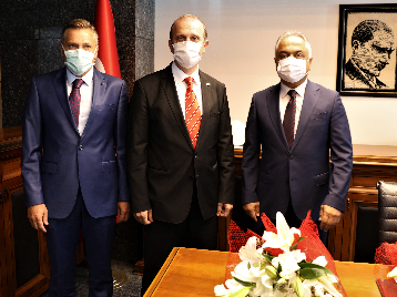 Farabi Hastanesi Başhekimliğinde Devir Teslim