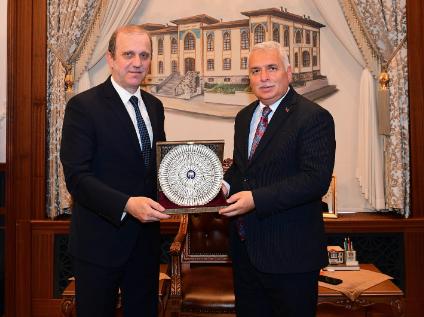 Rektörümüz Prof. Dr. ÇUVALCI, Yeni Atanan Vali YILDIRIM'ı Ziyaret Etti