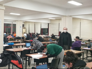 Rektörümüz, Kütüphanede Öğrencilerimizi Ziyaret Etti