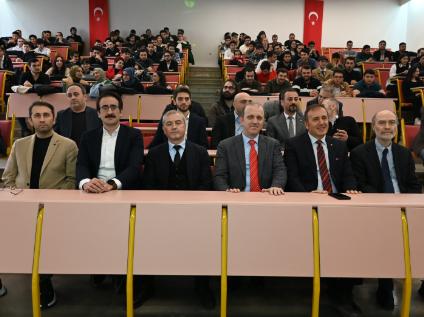 Üniversitemiz Makina Mühendisliği Bölümü'nde, Mekanik Kumpas Takdim Töreni Gerçekleştirildi